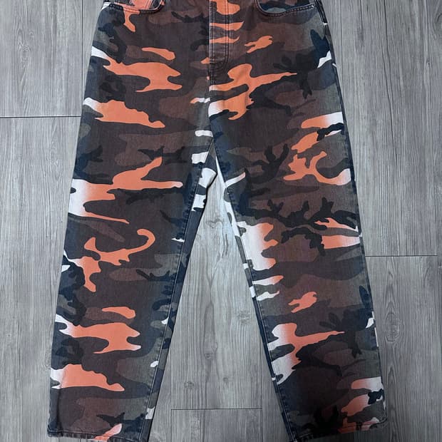 스투시 스프레이 다이 빅 올 진 오렌지 카모 32