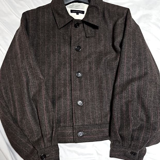 아모멘토 23FW 울 마틴 스트라이프 셋업 판매