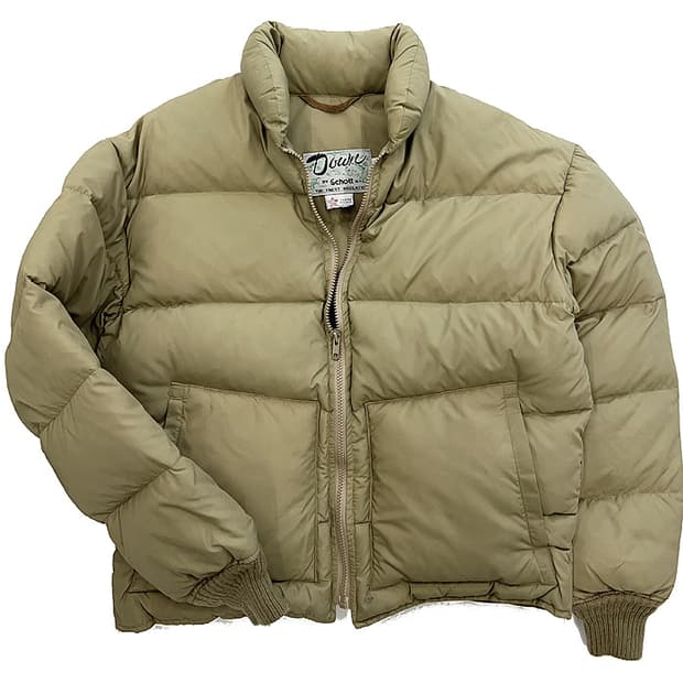 쇼트 구스다운 패딩