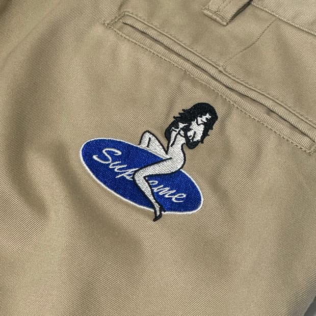 슈프림 핀업걸 치노팬츠