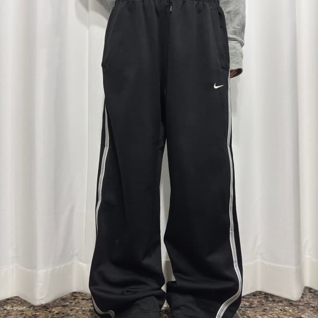 nike line pants