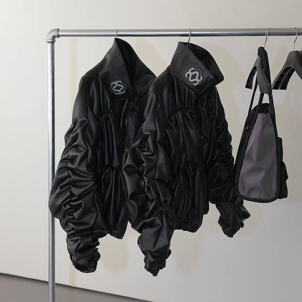 시월107 셔링 점퍼