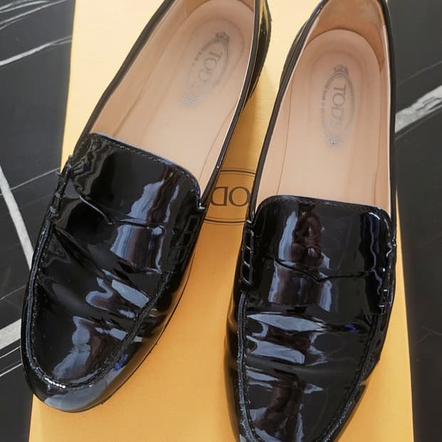 TOD'S 토즈 애나멜 구두 