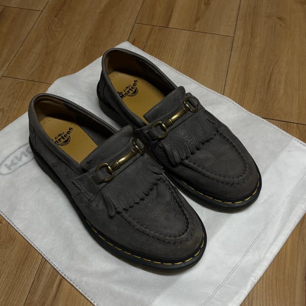 닥터마틴 아드리안 스내플