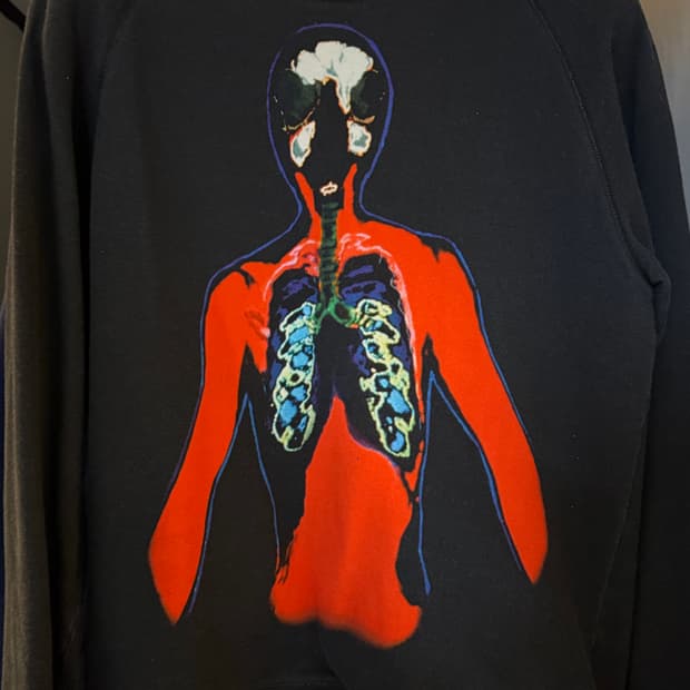 크리스토퍼 케인 맨투맨 M