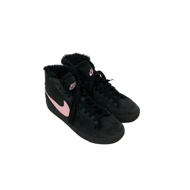 Nike (250)