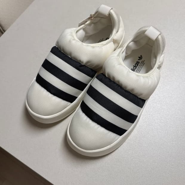 아디다스 퍼피렛