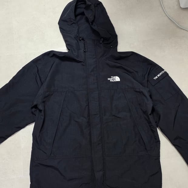 노스페이스 포켓 바람막이 검정 100(L)