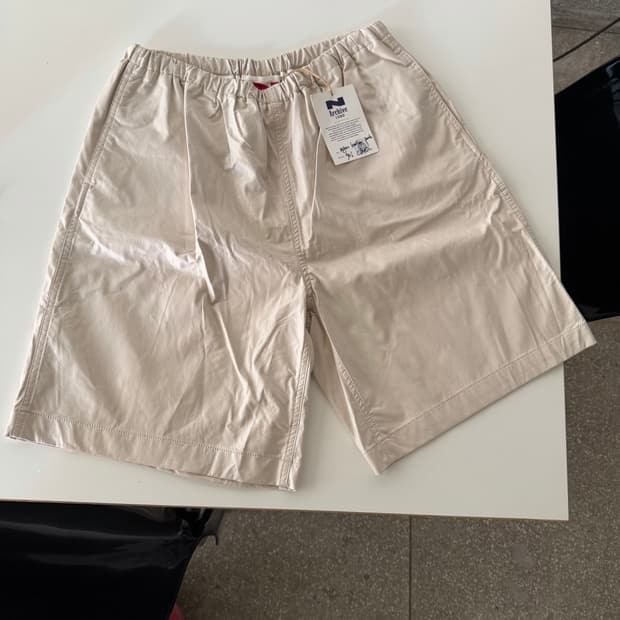 Narchive 비건레더 하프 팬츠