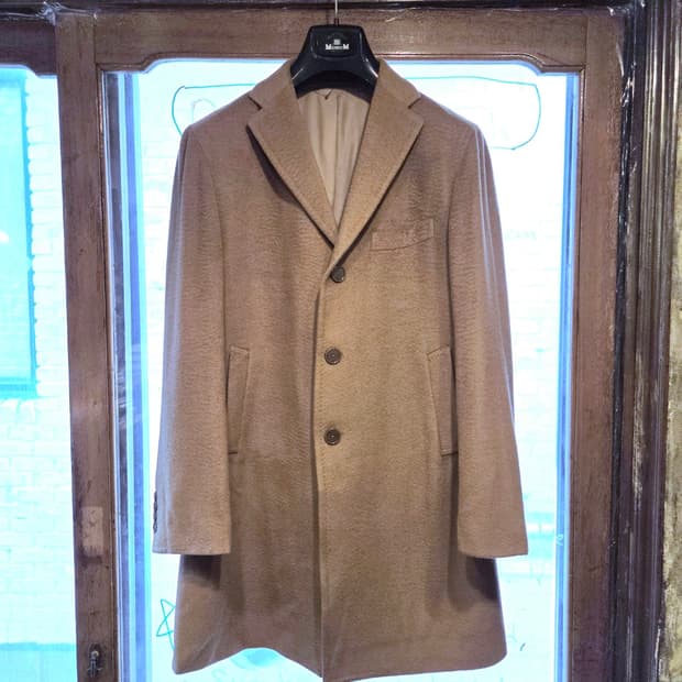 이탈리아 브랜드 딸리아또레 코트