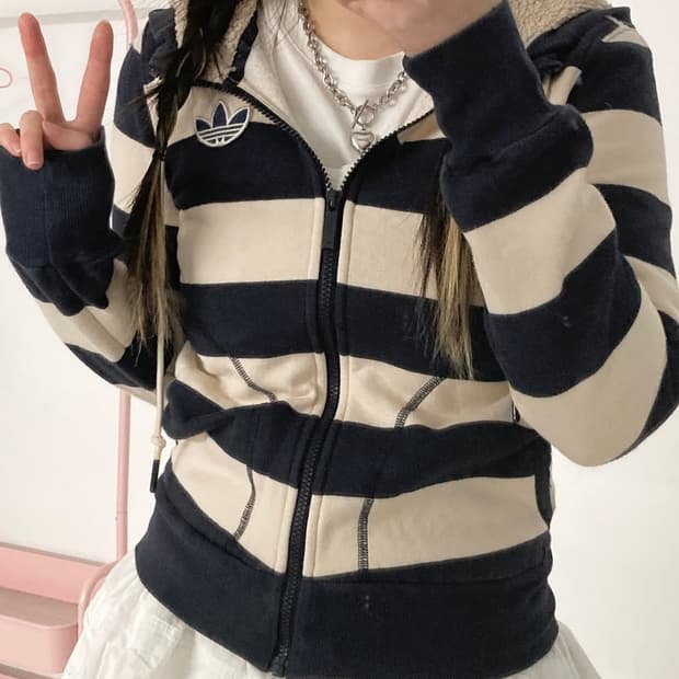 희귀 대장 어항빈티지 아디다스 네이비 스트라이프 후드집업 코지 너드 
