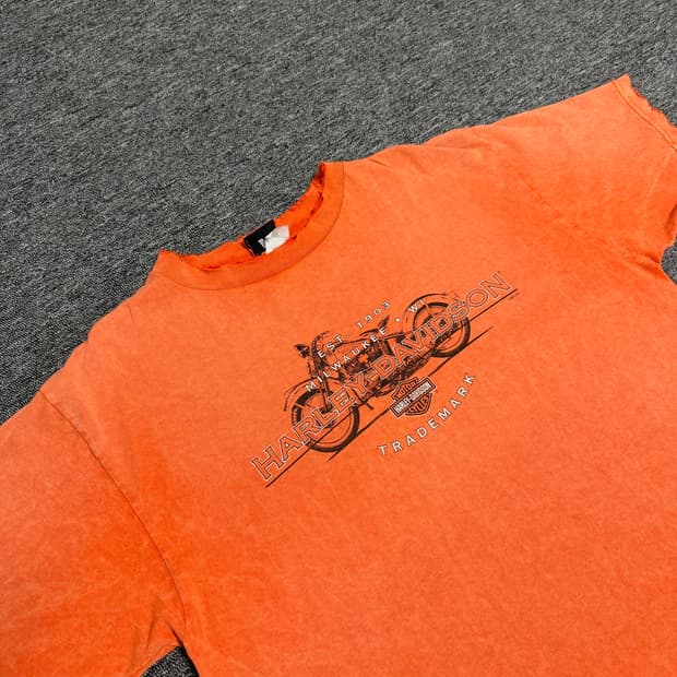 00’s Harley Davidson vintage  T-shirt   