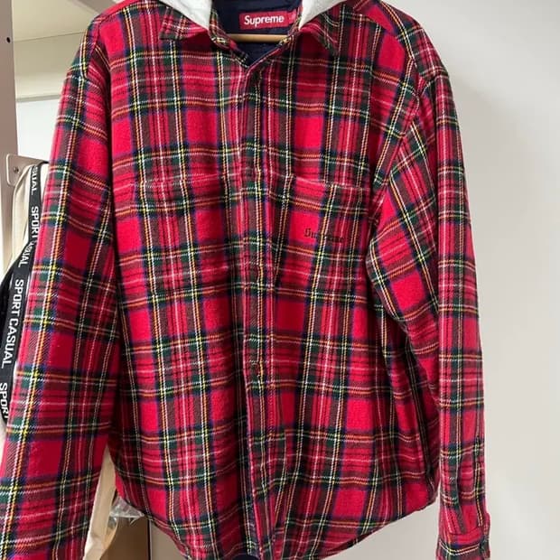 슈프림 타탄후드 자켓 L사이즈