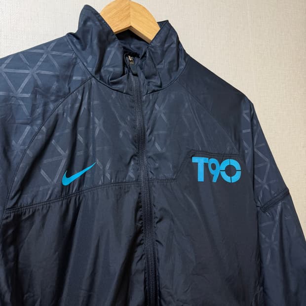 나이키 스톰핏 바람막이