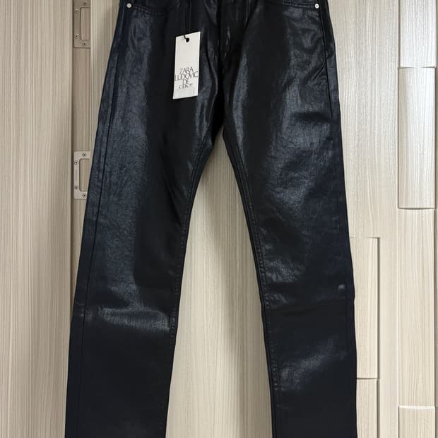 ZARA X LUDOVIC DE SAINT SERNIN 블랙 왁스 코팅진