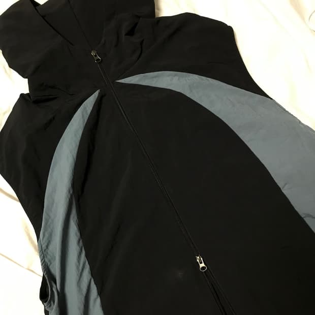 투웨이 바람막이 조끼