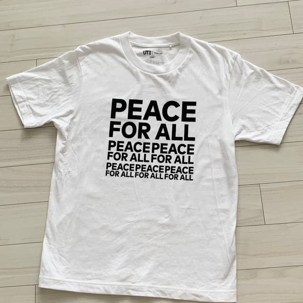 유니클로 peace for all 티셔츠