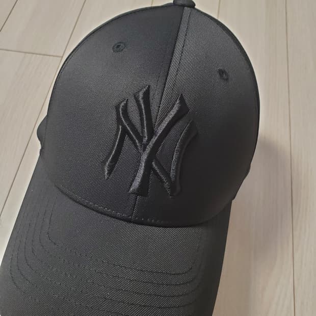 MLB 볼캡(몇번안썻어요)사이즈56~57cm