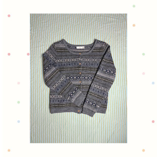 그레이 패턴 가디건