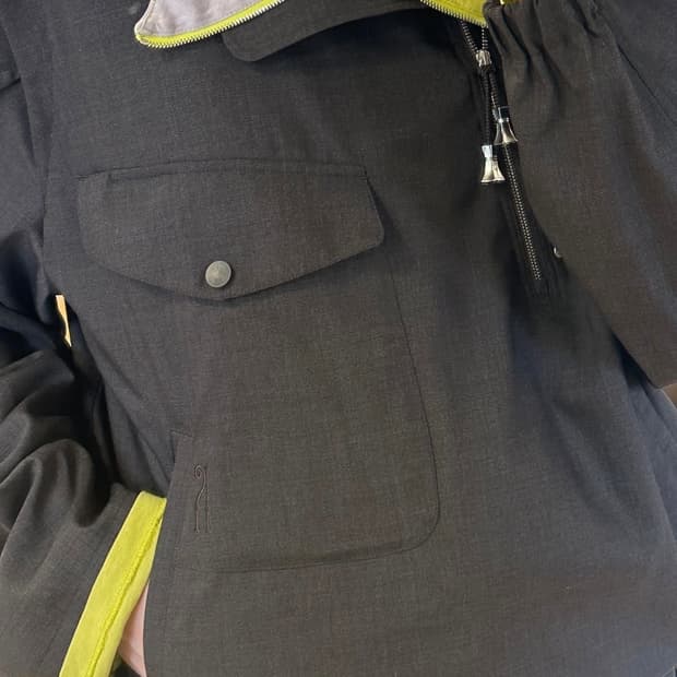 키코 코스타디노브 24fw 오네 집 롱슬리브