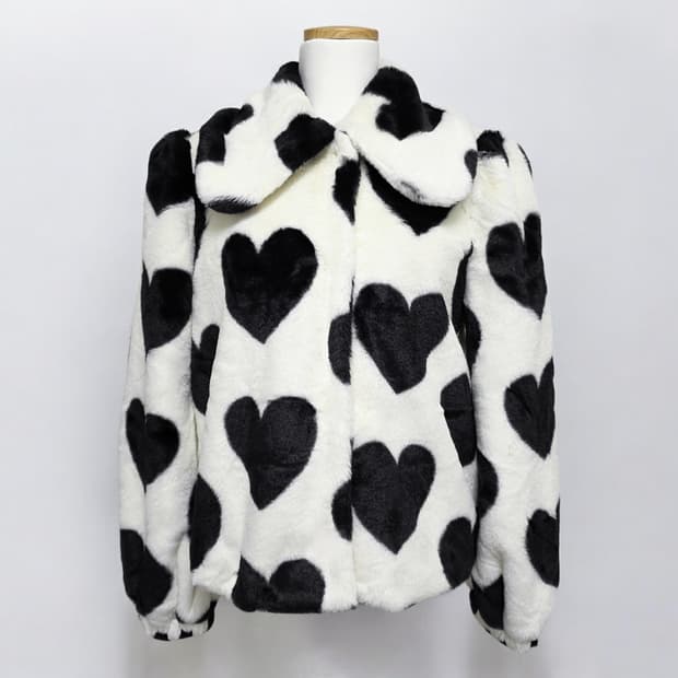 영국브랜드🇬🇧 새상품 miss selfridge 하트 퍼 자켓 숏코트