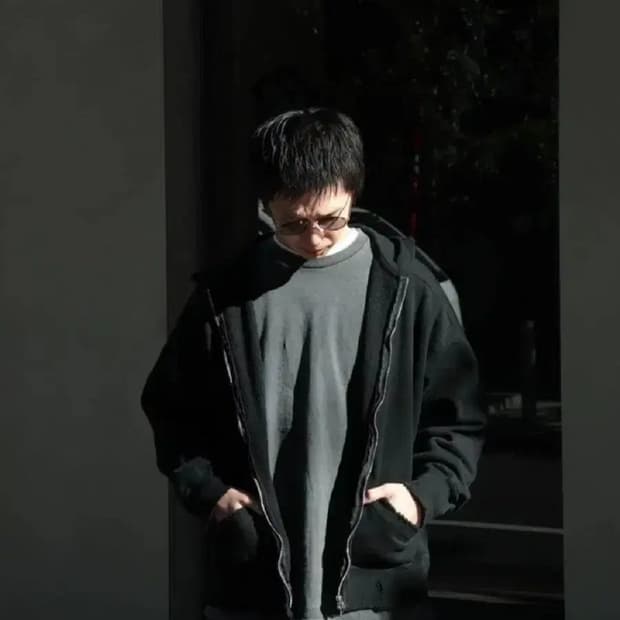 안셀름 크래쉬 후드 집업 블랙 2사이즈 ancellm hood 츠네타 킹