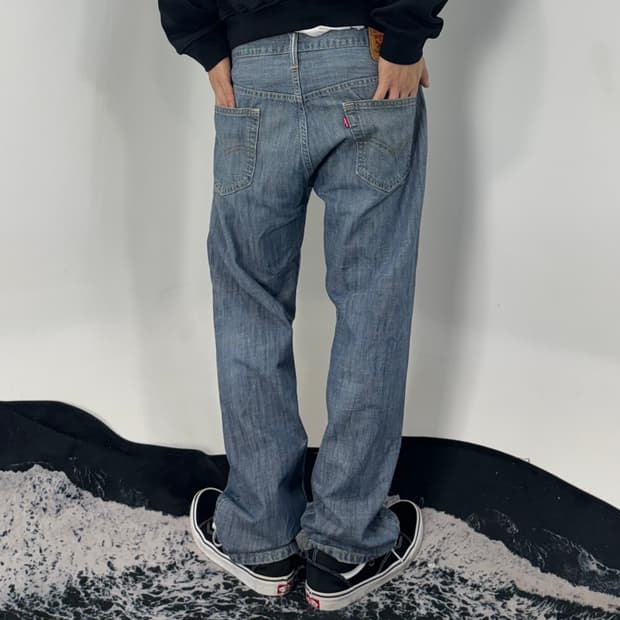 00‘s Levi’s 569 Loose Straight
