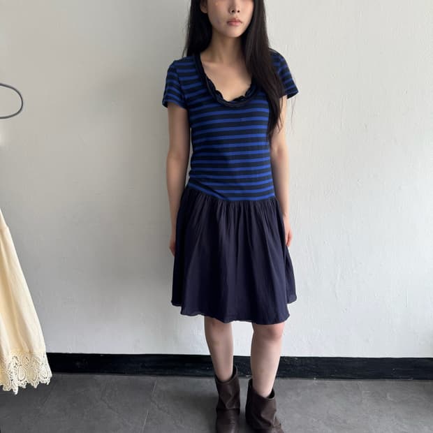 Sacai luck 사카이 럭 반팔 원피스