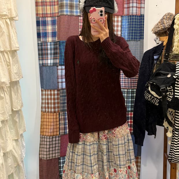 폴로 와인 꽈배기 니트