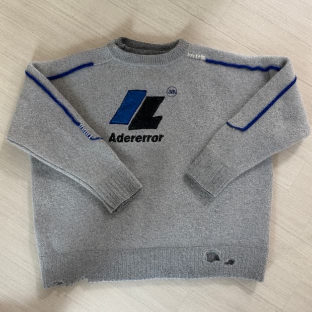 자라 아더에러 콜라보 오버사이즈 니트