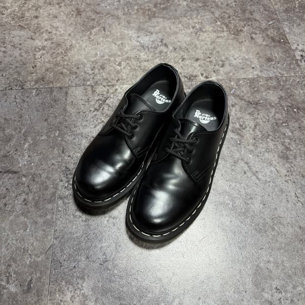 닥터마틴 1461 스무스 ws 230