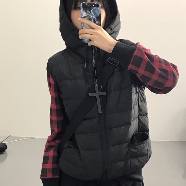 Jpn Poly Puffer Vests
