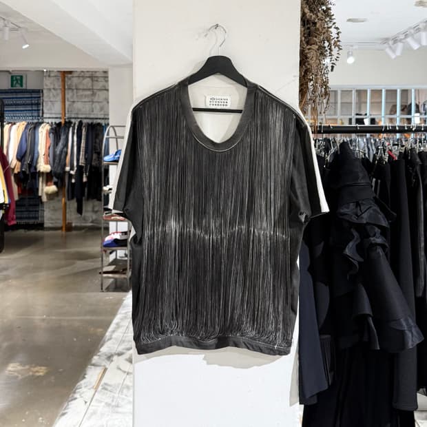 메종 마르지엘라 그레이 프린지 하프 슬리브 티셔츠