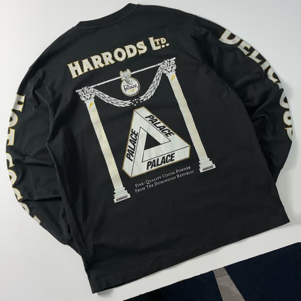 Palace 팔라스 x 헤로즈 롱슬리브 블랙 티셔츠