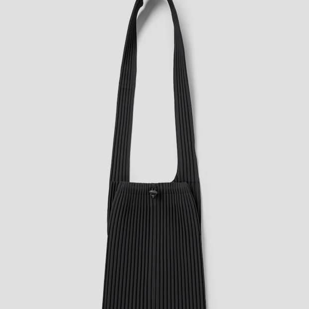 이세이미야케 포켓 백 미디움