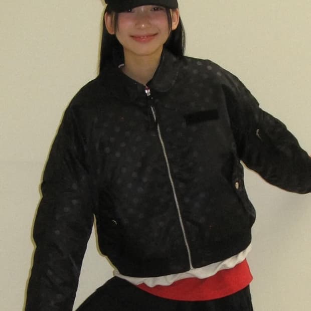 론론 INNER POINTED BOMBER MA-1 JUMPER DOT 