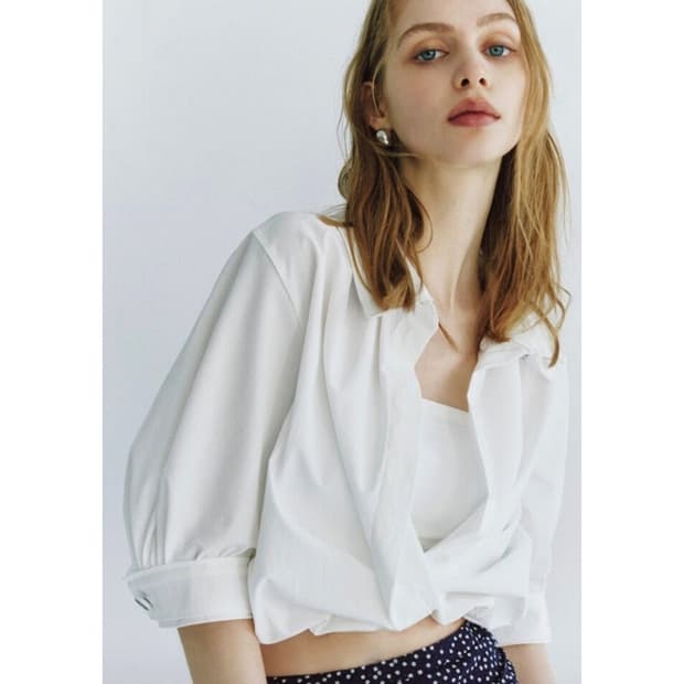 마인 2025 드로우스트링 핀턱 반팔 셔츠