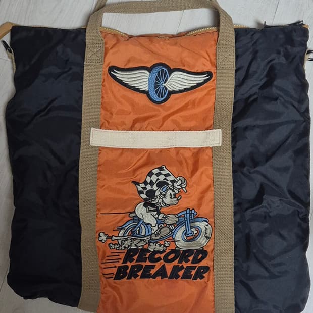 토이즈맥코이 헬멧백 미키마우스