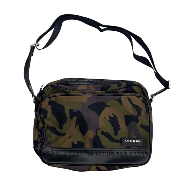 디젤 카모플라쥬 크로스백