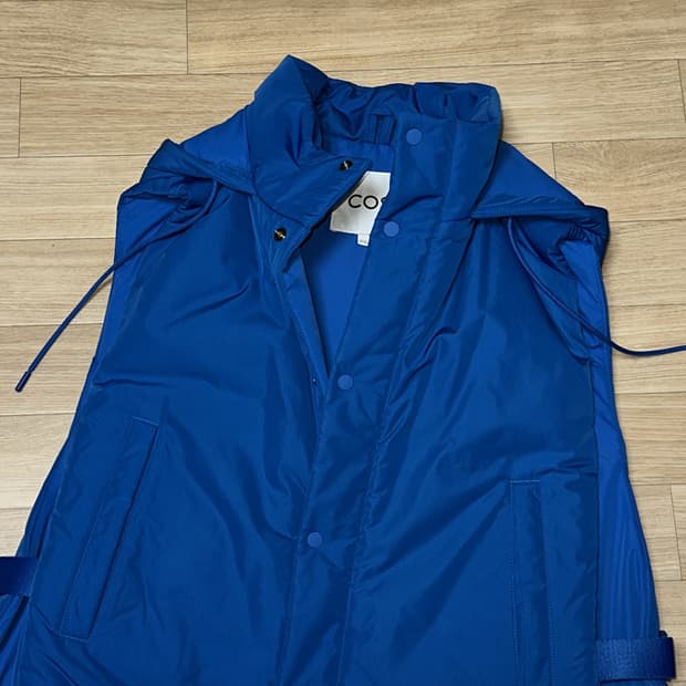 코스 패딩 조끼