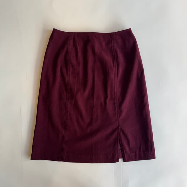 Minimalist Pencil Skirt