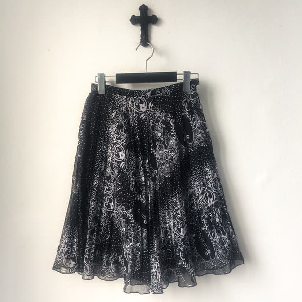 Ornament pattern pleats midi skirt