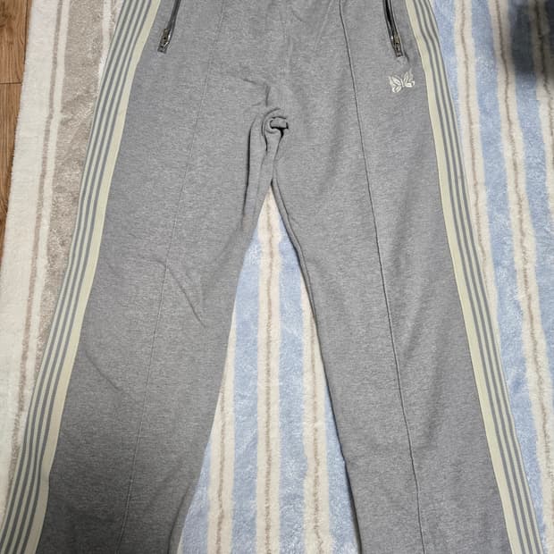 니들스 lhp 트랙팬츠 그레이 m