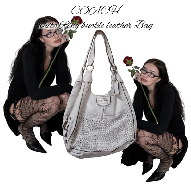 COACH white Ring buckle leather Bag