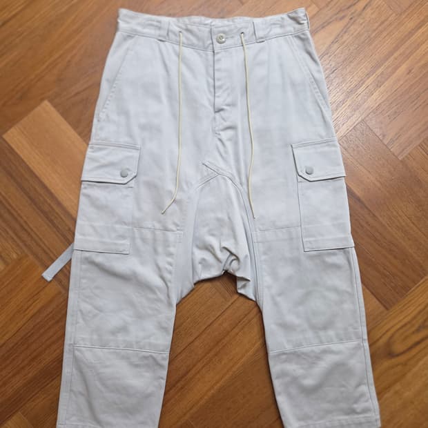 후미토간류 라이트 베이지 카고 배기팬츠