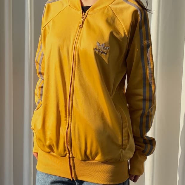 [L]아디다스 트레포일 머스타드 실버 트랙탑 져지