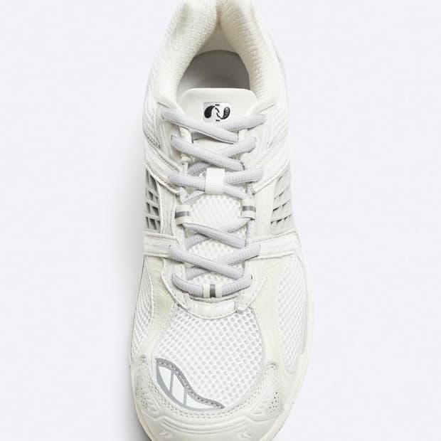 자라 오리진 런닝화 