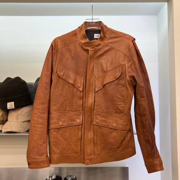 CP company 레더 블루종 브라운