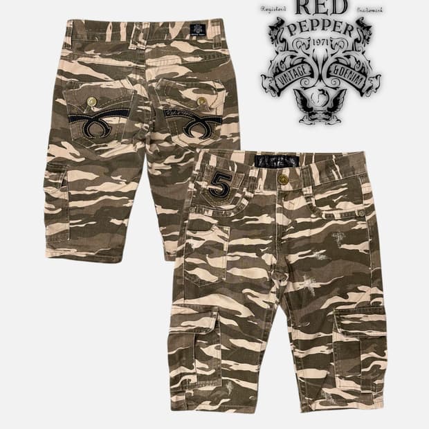 camo cargo pocket shorts