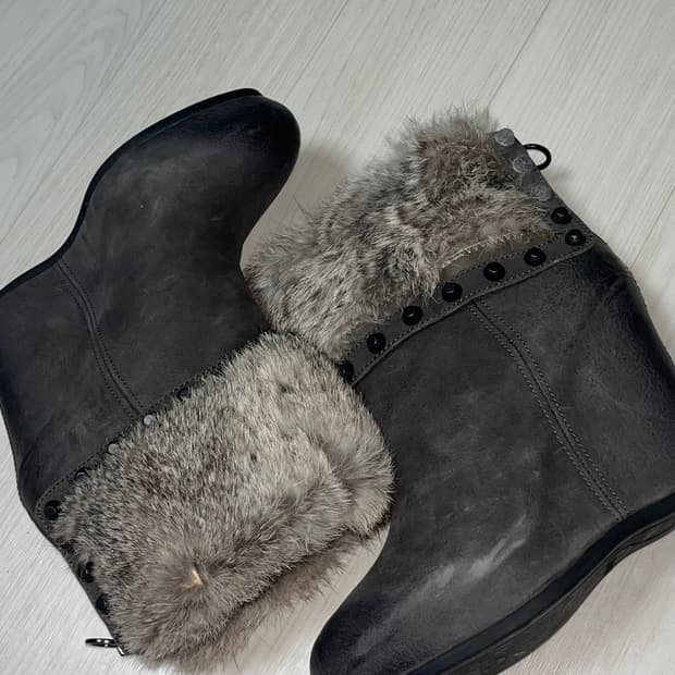 ash 아쉬 퍼 트리밍 가보시 웨지부츠 38 1/2 챠콜